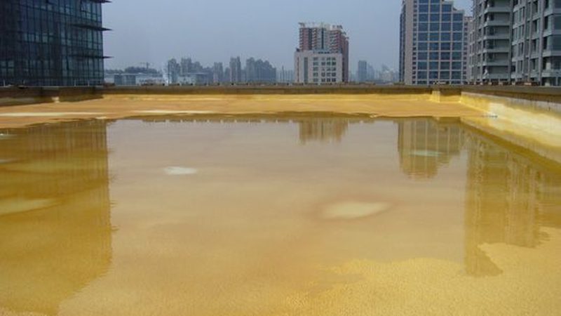 自粘防水卷材具有以下特点：